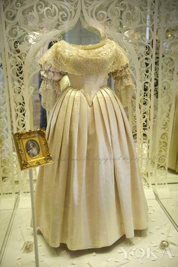 1840： Queen Victoria