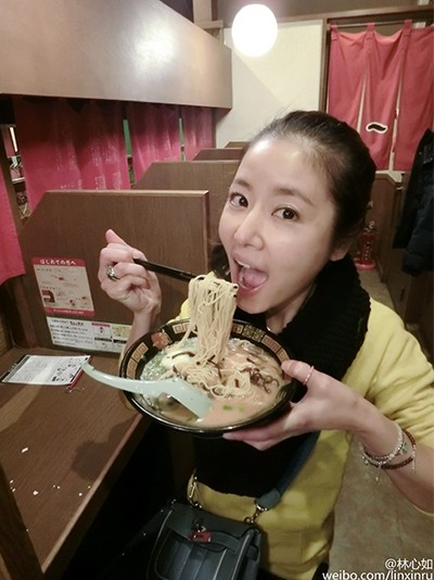 素颜是我最好的减龄神器：林心如