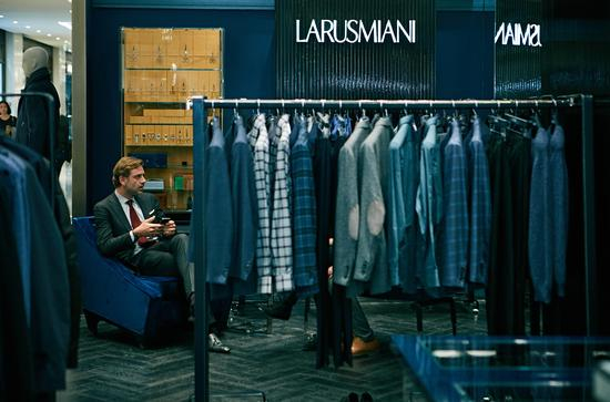 LARUSMIANI店铺陈列