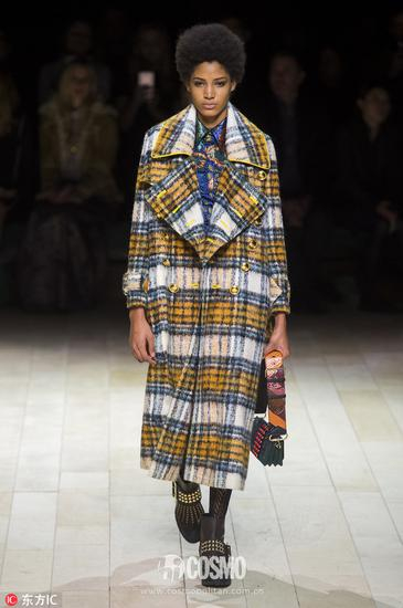  Burberry 
