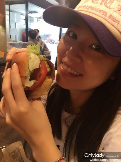 元气少女陈意涵↓