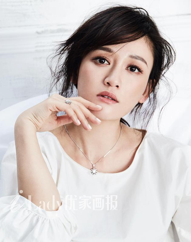 陈乔恩登上《优家画报》杂志