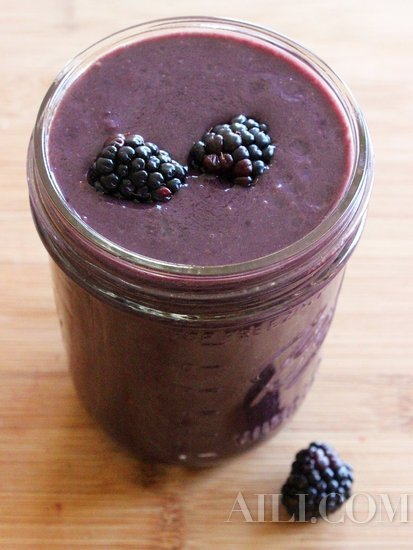 浆果早餐Smoothie