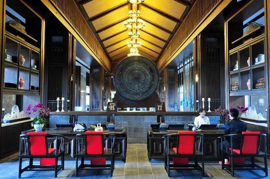 “贵阳安纳塔拉度假酒店”大堂及前台