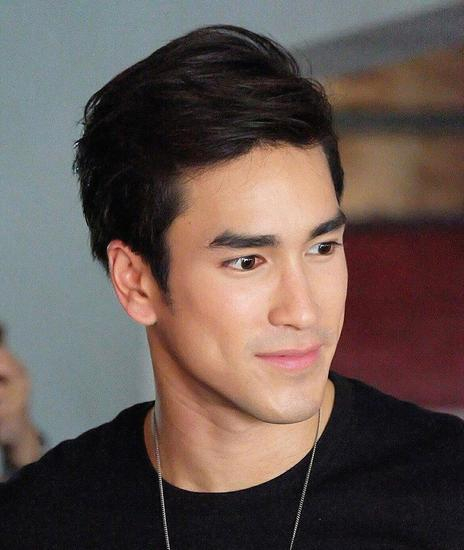 泰国&奥地利混血