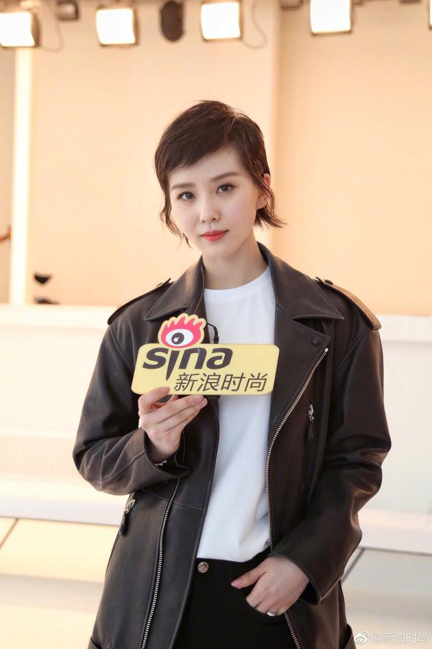刘诗诗一言不合剪短发 攻气女王霸气登场服不服