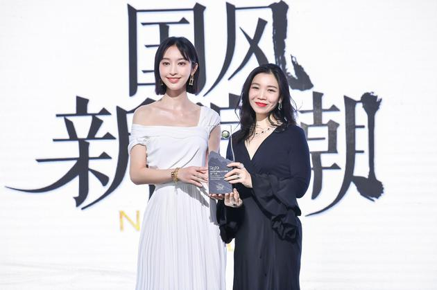 知名演员张俪担任“2019 BAZAAR JEWELRY国际设计师精品展推广大使”