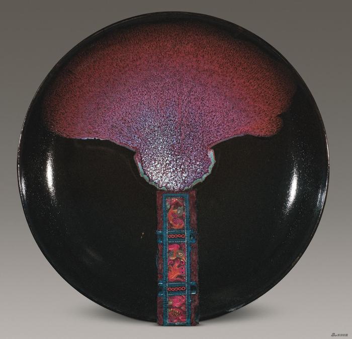 陶瓷:《钧瓷盘 》,直径50cm,2014年