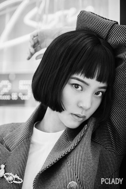 欧阳娜娜去年的短发