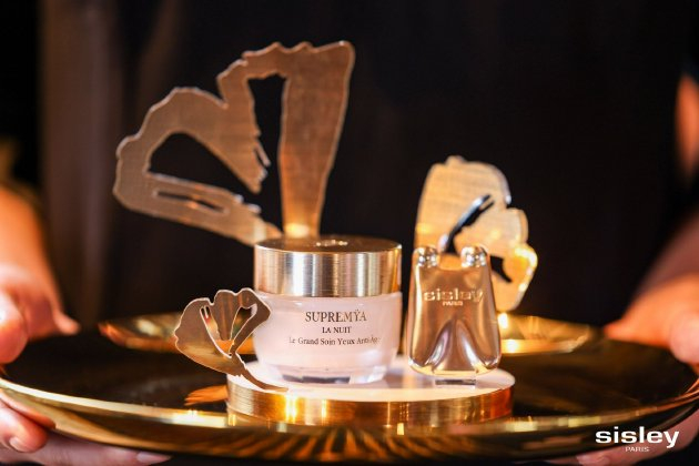 法国希思黎致臻夜间修护眼部精粹乳