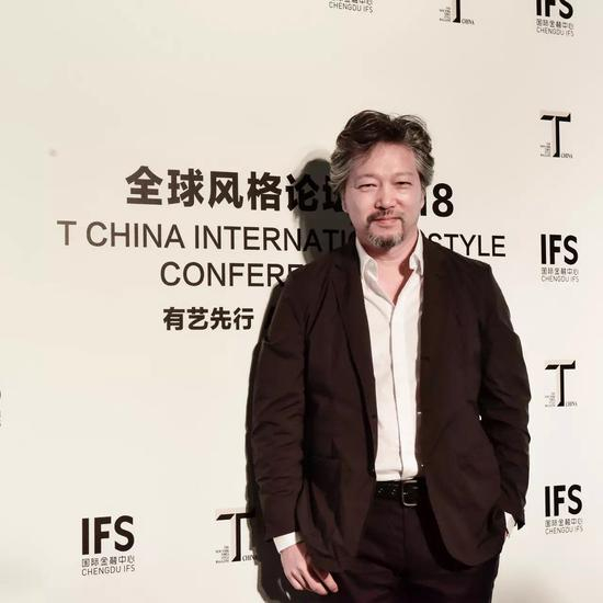 都市实践 URBANUS 建筑设计事务所创建合伙人，主持建筑师刘晓都带来了第二场演讲