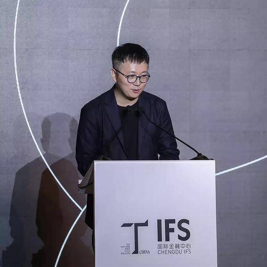 《T》中国版主编，栩栩华生总编辑冯楚轩先生