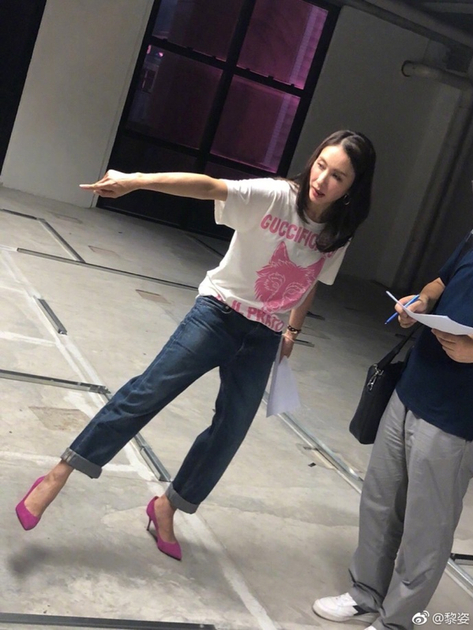 现在的黎姿