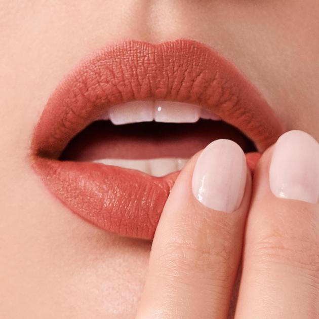 水感柔雾 优雅恣意 全新兰蔻菁纯柔雾水唇釉