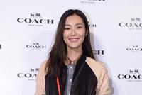 刘雯解约的Coach母公司股价暴跌22%