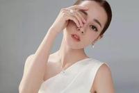 热巴吴宣仪告诉你 这一季纯色美甲最美最A