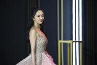上到4万下到9块9 开年带货第一人还数杨幂最厉害