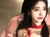 论自拍这块，鞠姐早已next level