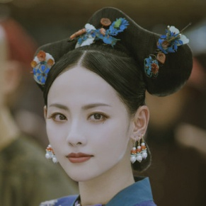 张嘉倪