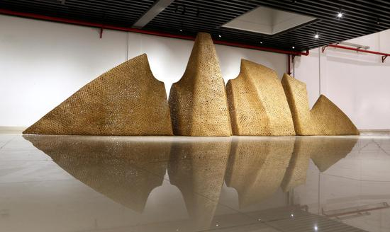 《仁者乐山系列6》长835cm，宽210cm高255cm竹子