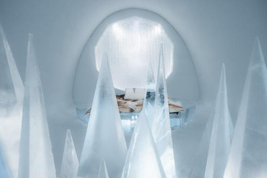 Timsam Harding & Fabién Jacquet Casado ——“White Desert”
