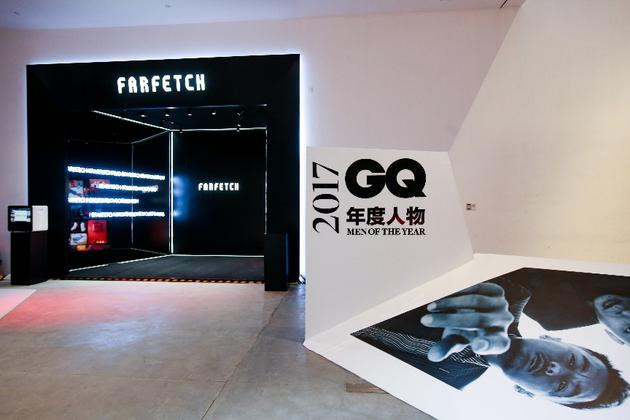 智族GQ 2017年度人物盛典由合作伙伴，全球精选时尚购物平台Farfetch全力支持。