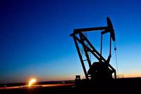 EIA原油库存大降+预期OPEC深化减产 美油飙涨4%