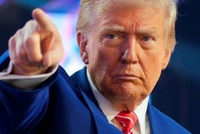 特朗普警告哥伦比亚总统“最好放聪明点”