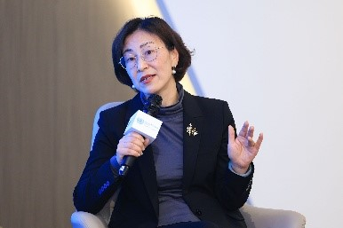 溢达集团首席人力官、董事总经理 黄坤宇