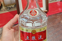 五粮液开票价降至900元？经销商：没货，也没开始打款