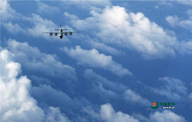 9机群奔袭数千公里演练岛礁空投