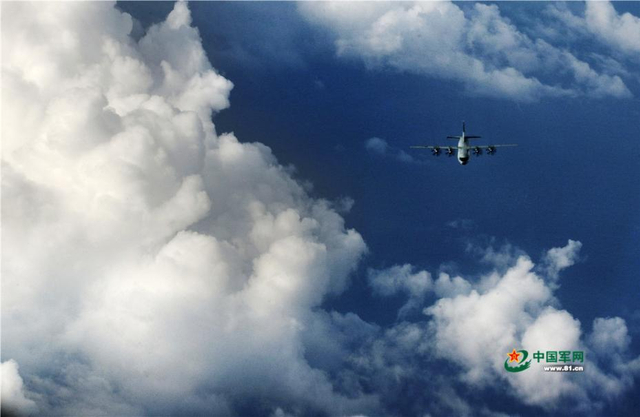 9机群奔袭数千公里演练岛礁空投