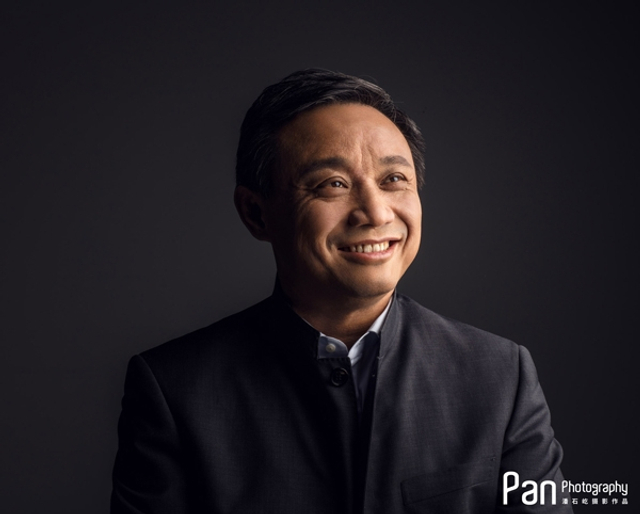 中诚信集团创始人毛振华