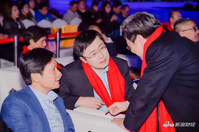 雷军当选“2017十大经济年度人物”(全程回顾)