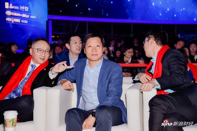 雷军当选“2017十大经济年度人物”(全程回顾)