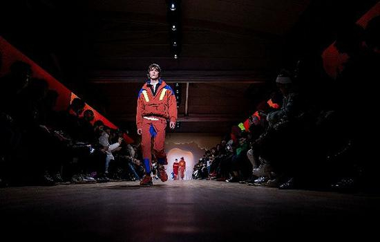 李宁亮相2019纽约时装周。图片来源：视觉中国