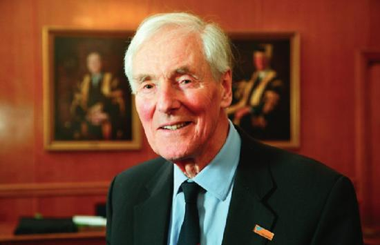 阿德里安·吉百利