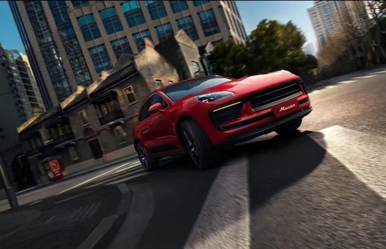  图片来源：新浪微博@保时捷 截图