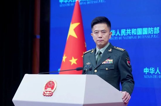 国防部新闻发言人陈曦大校