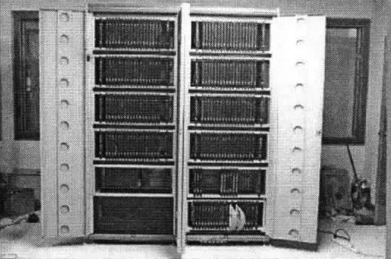  C&C08 2000门交换机，1993年