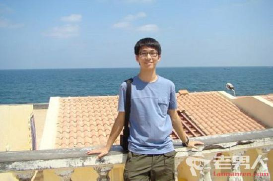 大学时期的戴威