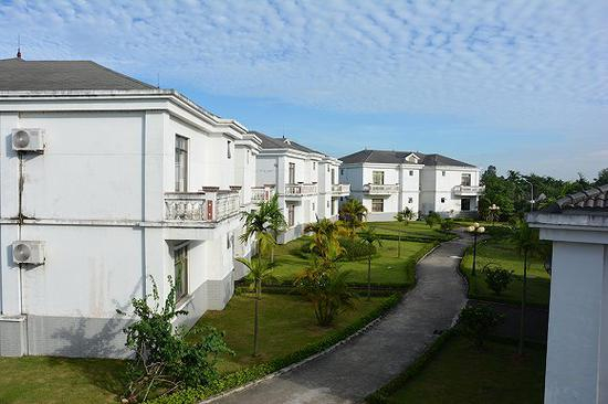 深越工业园内的生活区。