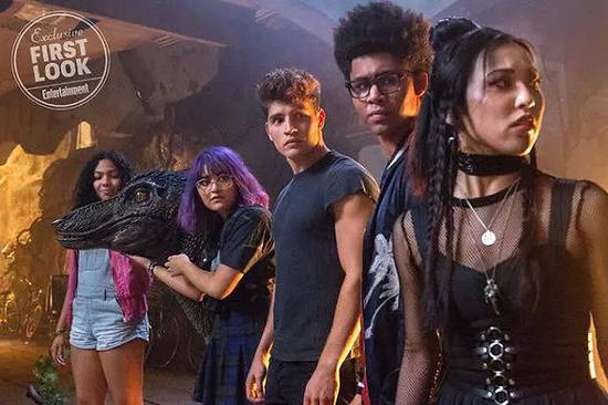 亚马逊的超英剧《离家童盟》无声无息