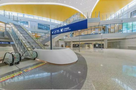 ▲&nbsp;浦东国际机场S2卫星厅中转大厅 / 上海机场集团官网