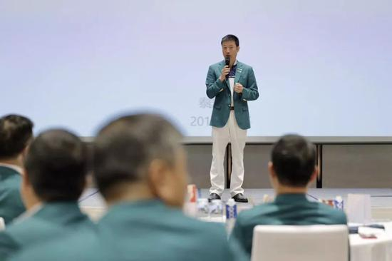 ▲俞春雷 | 中国企业家高尔夫球队副队长