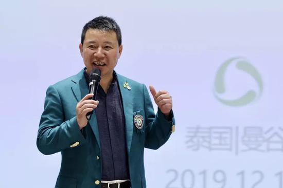 ▲王均豪 | 中国企业家高尔夫球队队长