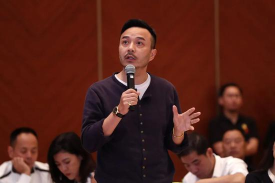 （资料图）湖南卫视主持人汪涵&nbsp;中新社记者 刘关关 摄