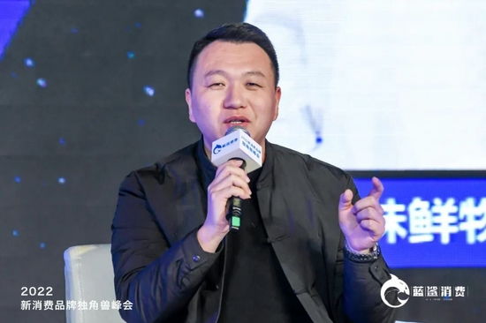 舞爪创始人郑锦清