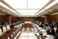 李成钢国际贸易谈判代表兼副部长会见美国农产品贸易代表团