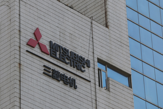 三菱电机标识。
